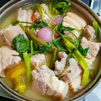  Sinigang na Baboy: Kendine Hasar Vurmayı Bekleyen Ekşi Acılı Bir Domuz Etli Çorba Deneyimi!